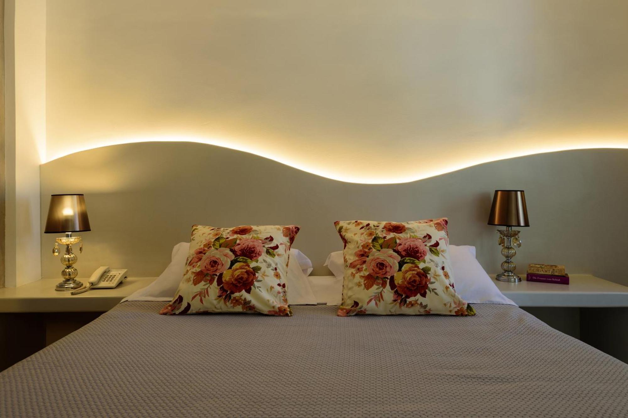 Zephyros Hotel Kamári Dış mekan fotoğraf