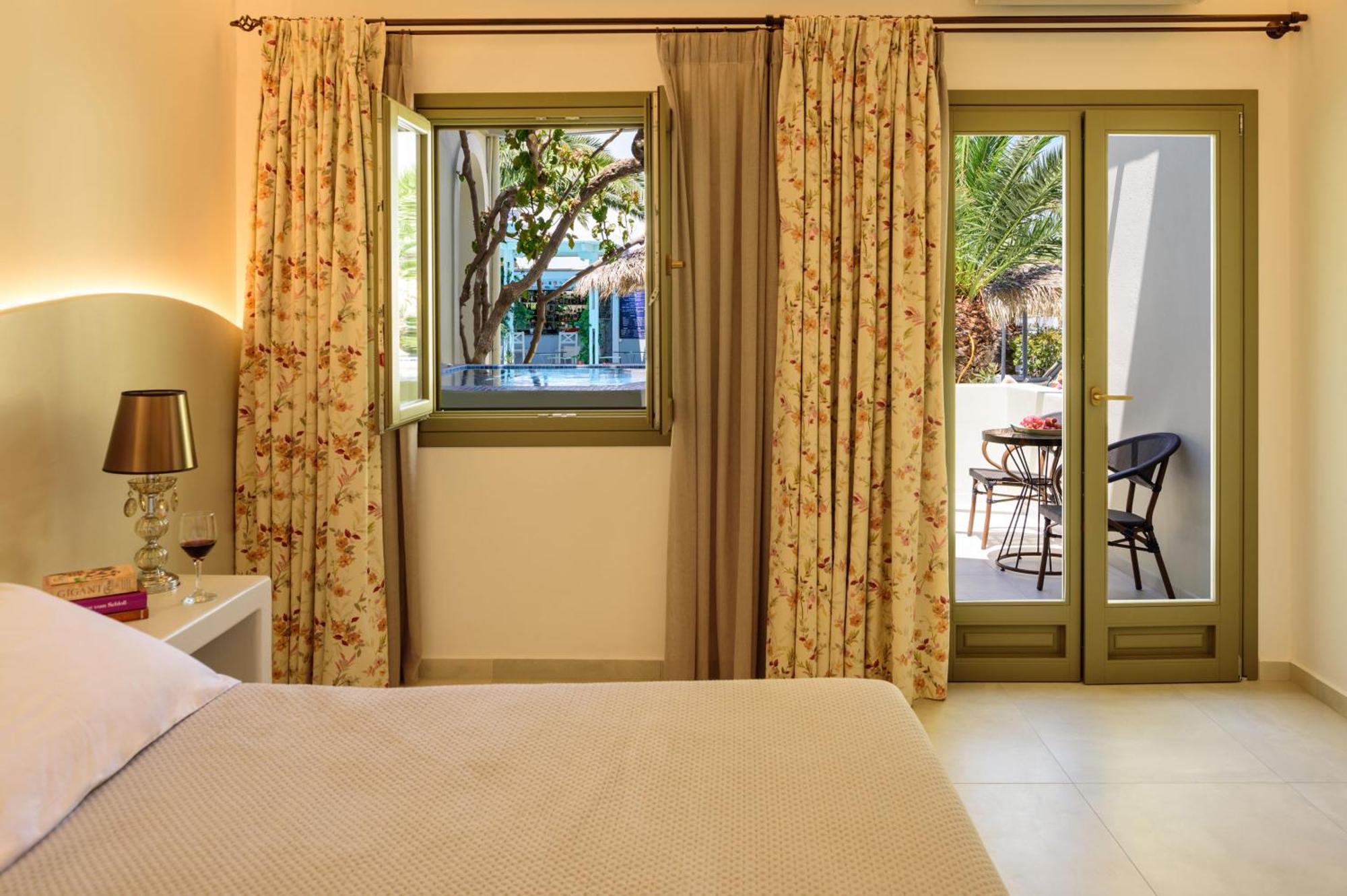 Zephyros Hotel Kamári Dış mekan fotoğraf