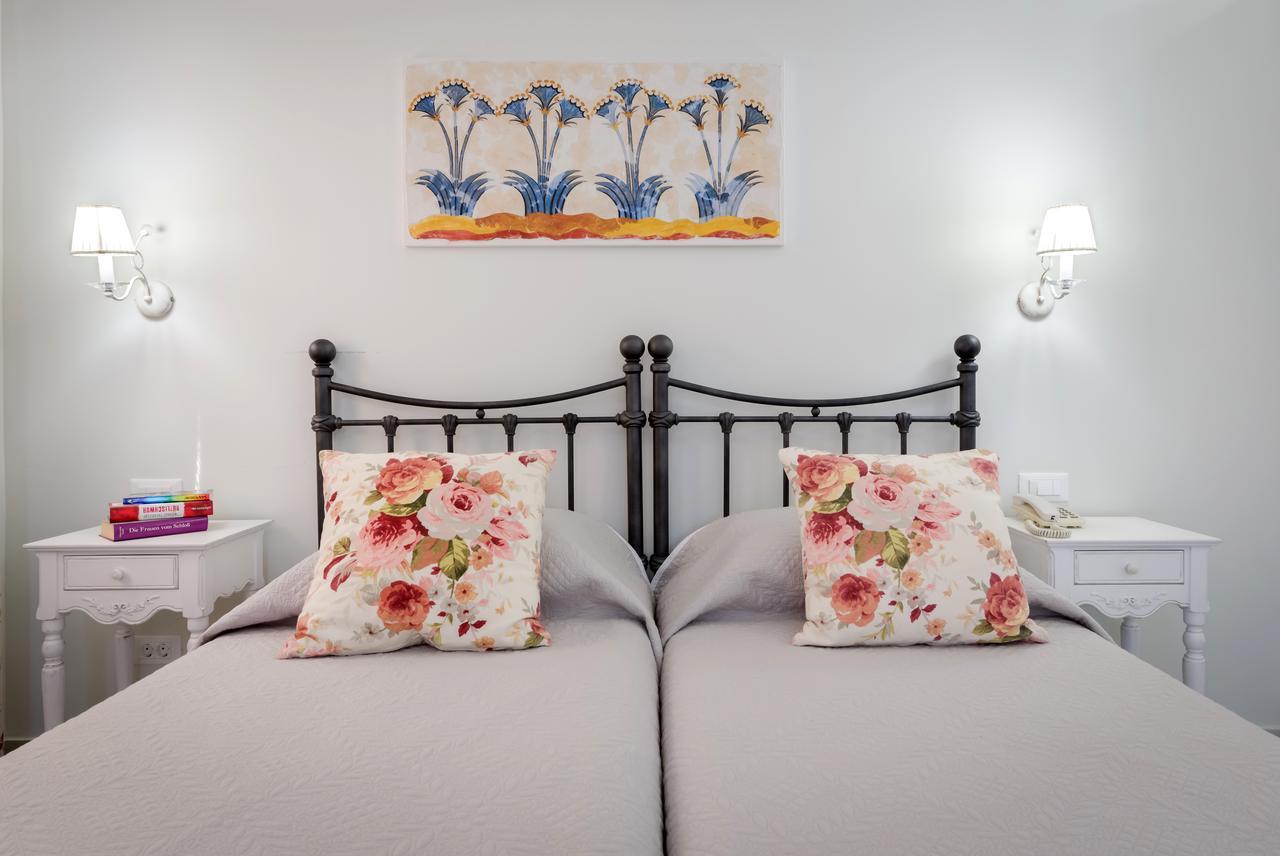 Zephyros Hotel Kamári Dış mekan fotoğraf